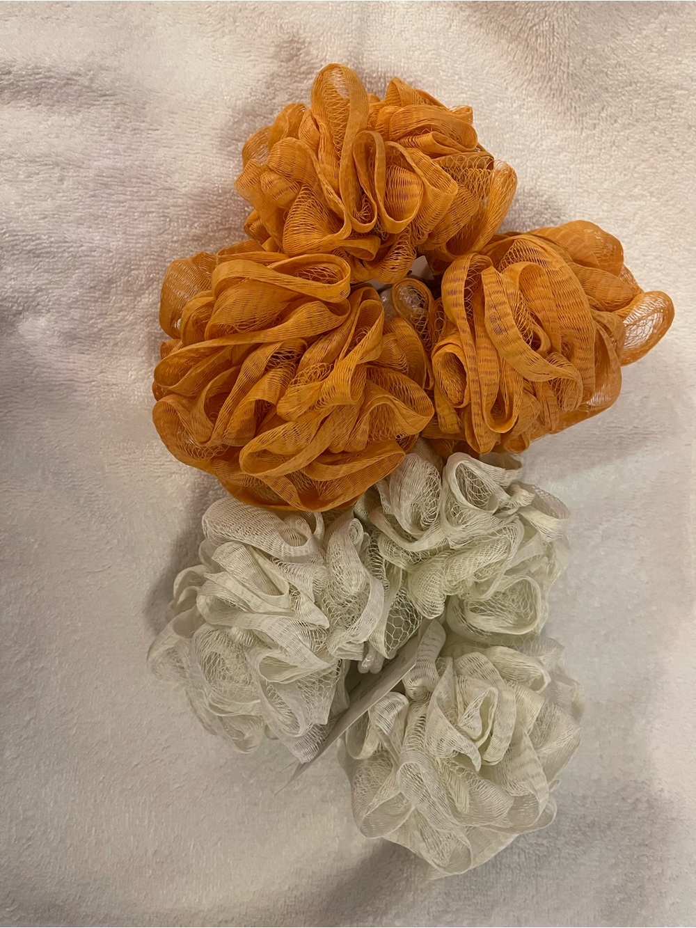 6 pack of loofahs